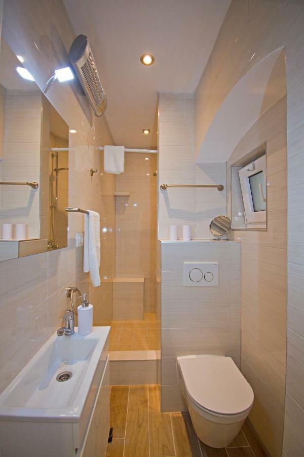 3M Peristil Apartment Split Exterior photo